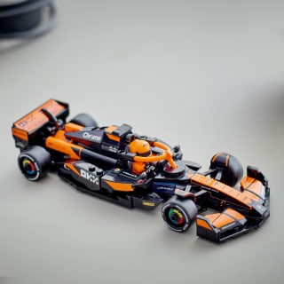 420260-mclaren-f1-team-mcl38-race-car-77251-5