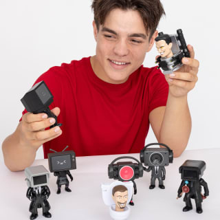 420638-skibidi-toilet-mystery-collector-figures-12