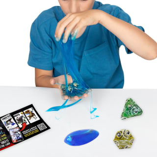 420990-jurassic-surprise-egg