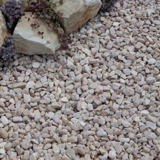 421308-caramel-cream-pebbles-bulk-bag-2