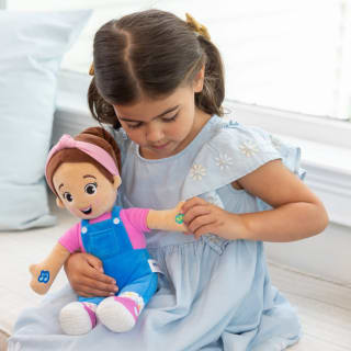 421913-ms-rachel-plush-doll-5