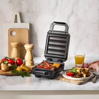 422979-breville-solo-snack-master-12