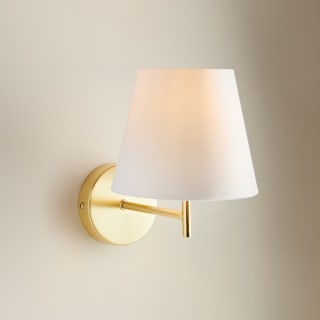 423278-traditional-wall-light-gold