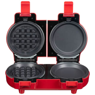 423606-heat-and-eat-2-in-1-double-waffle-pancake-maker-3