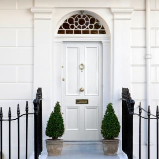 424047-crown-non-drip-gloss-750ml-pure-brilliant-white-2