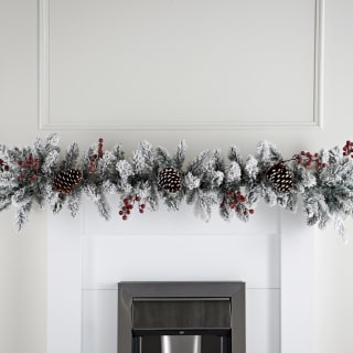 425457-180cm-snowy-garland-with-berries-and-cones-2