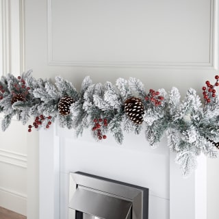 425457-180cm-snowy-garland-with-berries-and-cones1