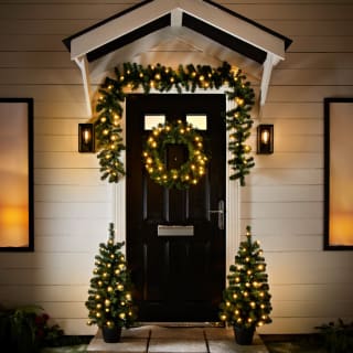 Light Up Outdoor Christmas Decoration Set 4pcs