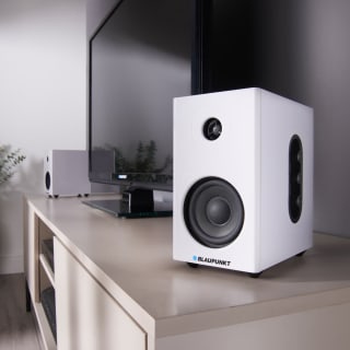 425720-blaupunkt-book-shelf-speakers-white-3