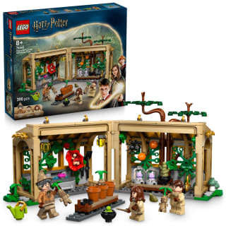 LEGO Harry Potter Hogwarts Castle: Herbology Class