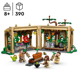 425777-lego-harry-potter-hogwarts-castle-herbology-class-6
