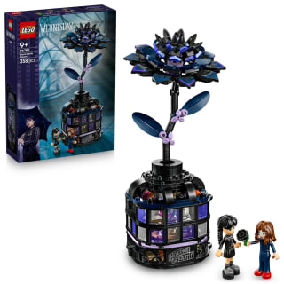 425832-lego-wednesday-black-dahlia-flower-4