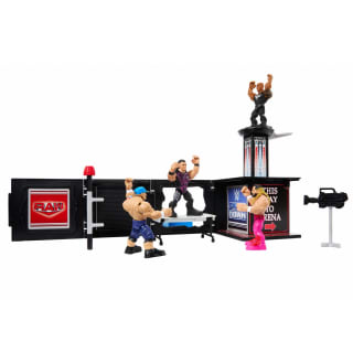 425980-wwe-knuckle-cruncher-mic-playset-4