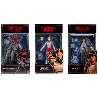 426611-stranger-things-figures-with-accessories-4