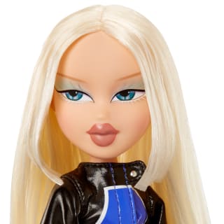426744-bratz-scorchin-doll-cloe-4