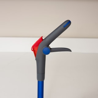 426839-addis-spray-mop-with-extra-refill-5