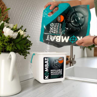 426871-kombat-2kg-refill-crystals