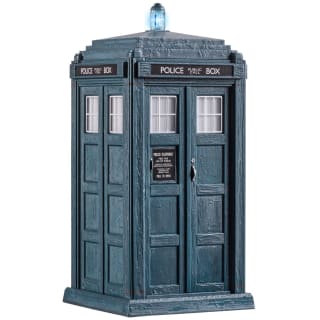 426900-doctor-who-the-fifteenth-doctors-tardis-5