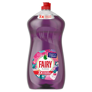 427509-fairy-platinum-washing-up-liquid-1