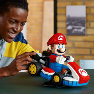 427741-lego-mario-and-standard-kart-2