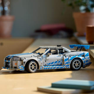 427742-lego-technic-2-fast-2-furious-nissan-skyline-gtr-r34-car-12