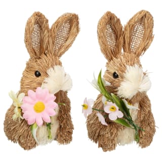 428479-small-straw-bunny-group