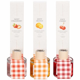 428774-scented-reed-diffuser-group