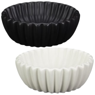 428793-ceramic-scalloped-edge-dish-group