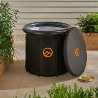 429436-outdoor-adventure-ice-bath-plunge-pool-with-lid-2