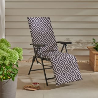 429447-multi-position-padded-relaxer-geo-2