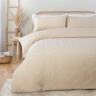 Boho Beach Embossed Shell Duvet Set - Double