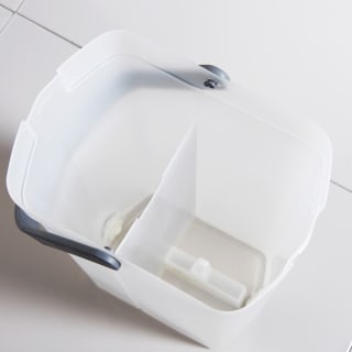 431792-houseproud-flat-mop-and-bucket-system-10l-3