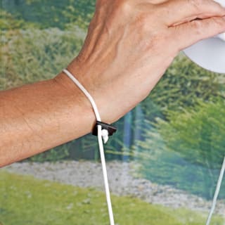 431808-magnetic-double-sided-window-cleaner-2