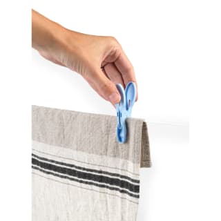 431819-beldray-30-easy-grip-pegs-and-basket-2