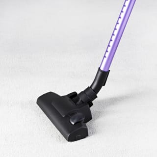 432831-goodmans-2in1-compact-vacuum-cleaner-3