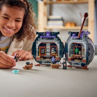 432946-lego-harry-potter-cauldron--secret-potions-classroom-4