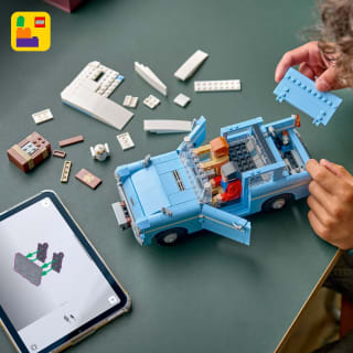 432947-lego-harry-potter-enchanted-flying-ford-anglia-5