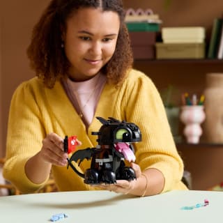432948-lego-how-to-train-your-dragon-toothless-3