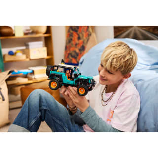 433723-jeep-wrangler-rubicon-suv-42227-2