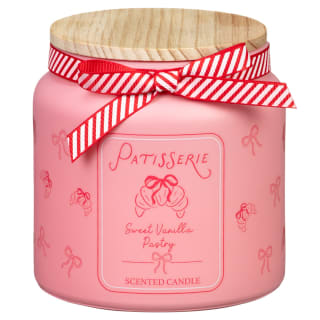 434838-patisserie-scented-candle-sweet-vanilla-pastry