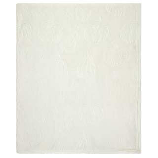 435091-embossed-pumpkin-throw-cream-4