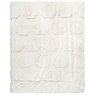 435099-faux-fur-pumpkin-throw-2