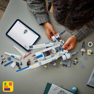 435359-lego-rebel-u-wing-starfighter-75399-8