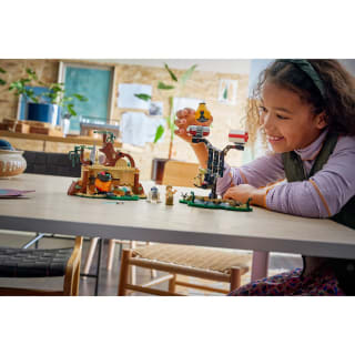 435400-lego-smart-play-yodas-hut-and-jedi-training-75422-4