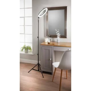 435703-aura-tripod-led-ring-light-2