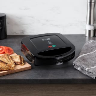 435710-russell-hobbs-2-portion-black-sandwich-maker-7