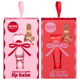 436867-bows-and-beauty-lip-balm-group