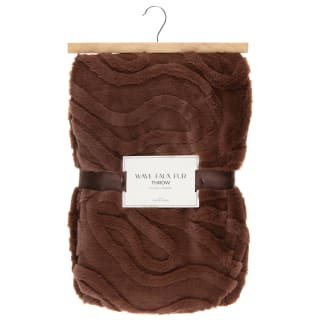 Home Collection Wave Faux Fur Throw - Brown