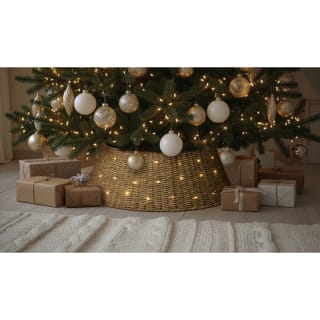 437202-seagrass-tree-skirt-with-lights