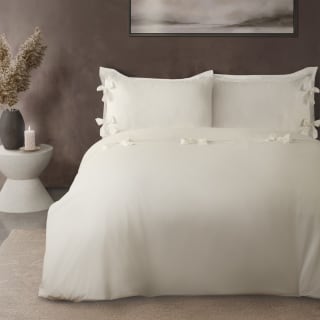 Raw Edge Bow Duvet Set - Double